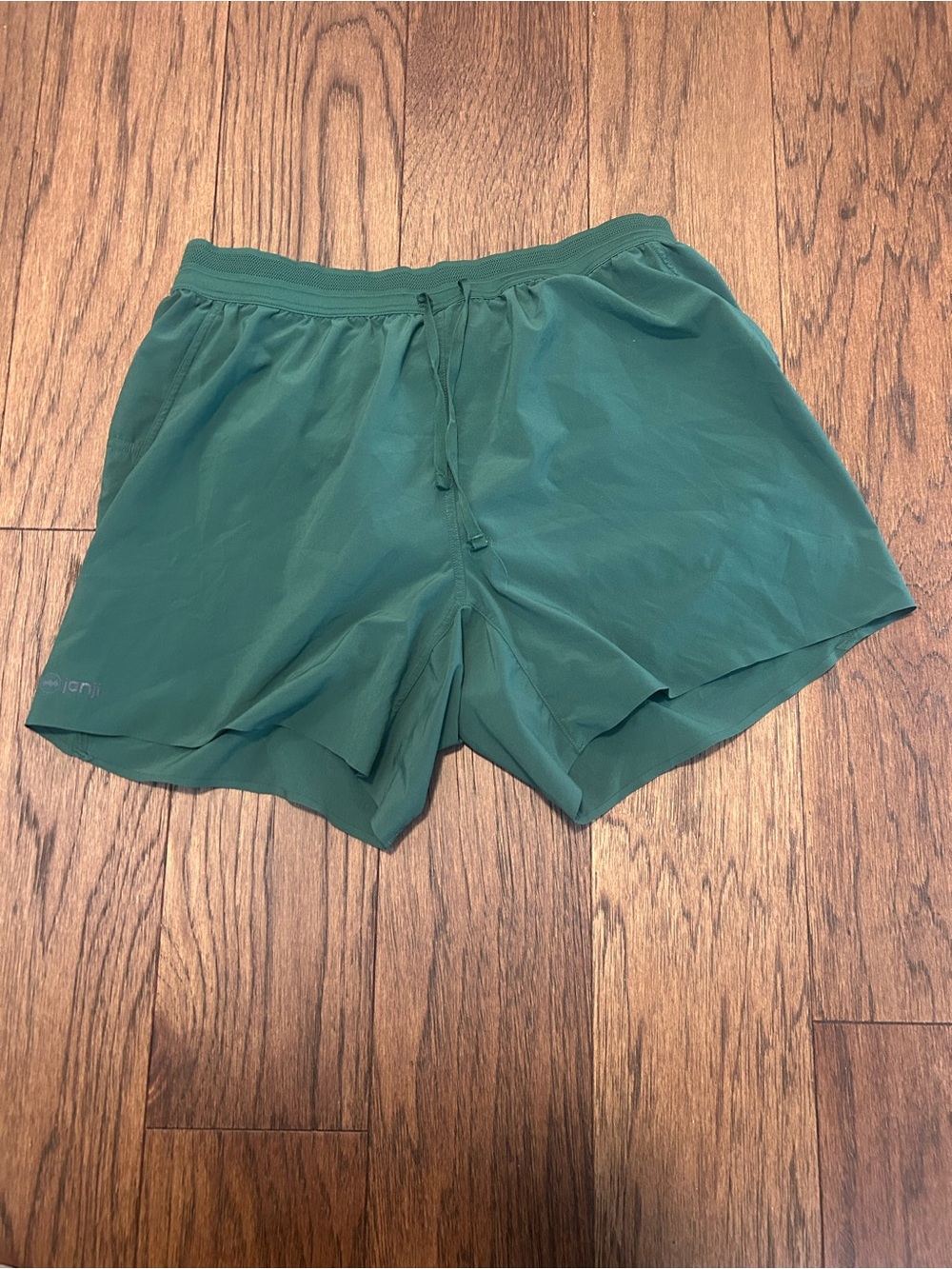 Janji M's 5" AFO Middle Short
